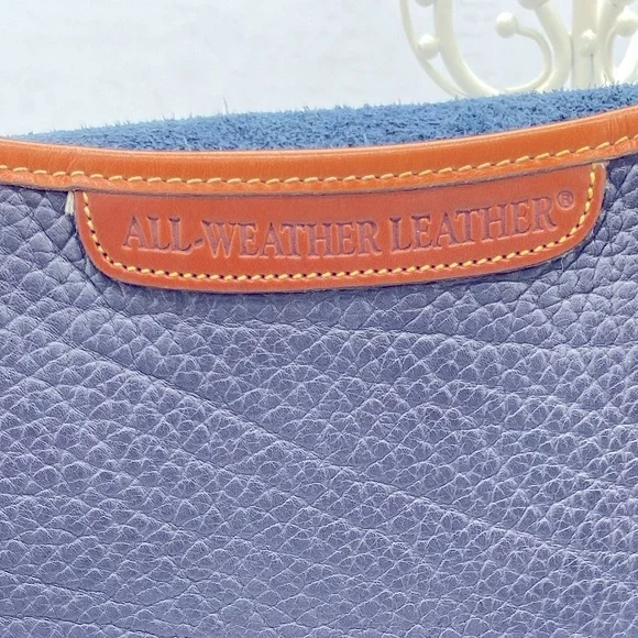 Vintage Dooney & Bourke Navy Blue And Tan Pebble  Leather Shoulder/Crossbody Bag - Picture 10 of 15